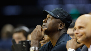 100 млн. долара от Майкъл Джордан за борбата с расизма