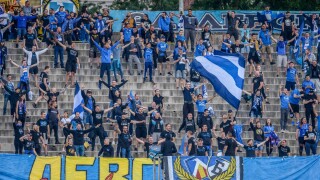 Италианските медии хвалят родните фенове