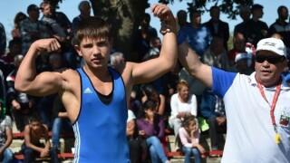 Борец спаси от удавяне момче в Бургас (ВИДЕО)