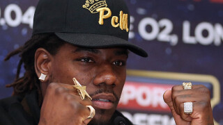 Чарлс Мартин поиска да замени Джошуа за мача с Пулев