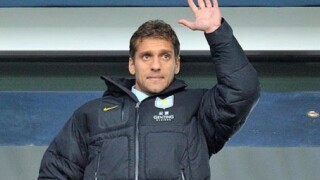 Стилиян Петров подписа с отбор по футзал