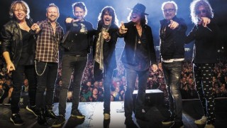 Тази вечер в София! Легендарната рок група Foreigner празнува 50 години на сцена (СНИМКИ + ВИДЕО)