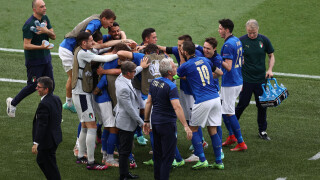 Категорична Италия спечели групата без да допусне гол