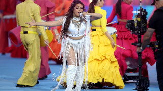 Певицата от финала бясна: Феновете пеели клубни песни, а не нейните хитове