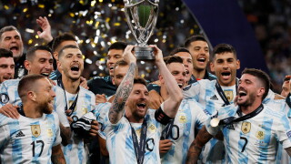 Аржентина разгроми Италия в мача на шампионите