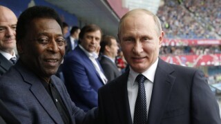 Пеле с гореща молба към Путин