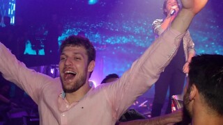 Везенков заслужено в центъра на купона след гръцкия дубъл