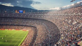 Американец проектира стадион за 1 милион души