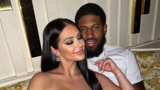 Сръбска стриптизьорка ще се омъжи за НБА звезда 