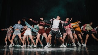 Най-голямото танцово хип-хоп училище в България празнува 20 години 
