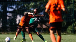 Съперникът на 