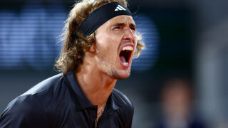 Брат остро критикува Зверев: Алекс е нещастен? Животът е труден за децата в Африка, не и за него!