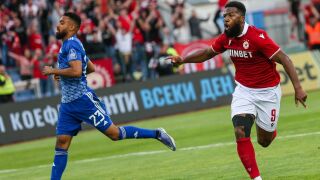 ЦСКА взе дербито с Левски, но това не стигна за титлата