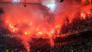 Фейенорд преговаря за наш национал