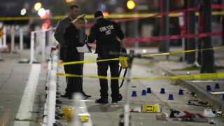 10 ранени при стрелба на шампионския купон в Денвър (ВИДЕО)