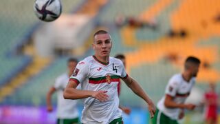 Край на сагата! Вальо Антов остава там, където беше