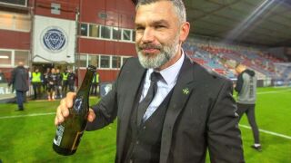 500 бона бетонират пича Стипич в ЦСКА