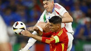 Автогол закопа Италия (СНИМКИ)