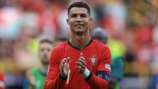 Роналдо купи земя на остров във формата на морско конче