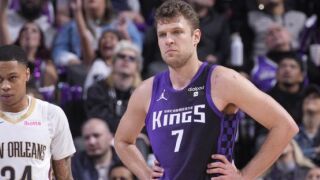 Може ли Александър Везенков да бъде новият Кауай Ленард?