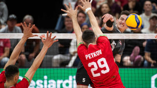 След две поредни победи: България не взе и гейм срещу Канада