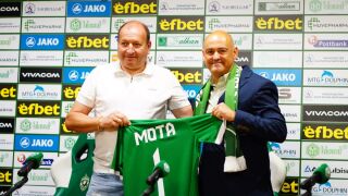 Лудогорец: Няма да спазваме правилото за българите! (ВИДЕО)