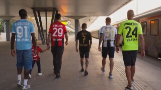 Само един отбор може да представи екипа си на... Централна ЖП гара (ВИДЕО)