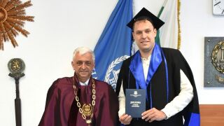 Официално! Александър Везенков е треньор