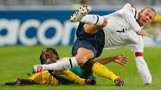 Защо Дейвид Бекъм легна под ножа? (ВИДЕО)