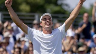 Без нито един турнир: Аматьор връхлита в основната схема на 