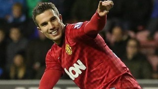 Робин ван Перси пред bTV: Съперничеството с Бербатов ме направи по-добър!