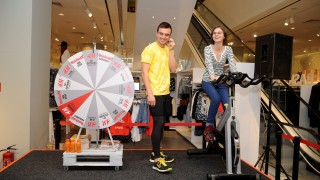 Спортувай стилно с H&M и този уикенд