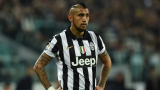 Байерн взима Артуро Видал?