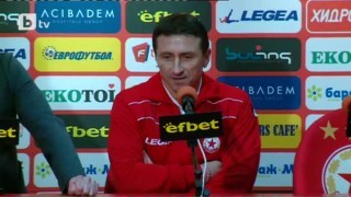 Анатоли Нанков: Тръгваме си, тези футболисти не ги познавам (ВИДЕО) 