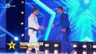 Вижте джудо-уменията на Тодор Атанасов от София, 16 години