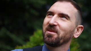 Андре Токев: Приготвям мешана скара, но кебапчето е от скариди, а кюфтето - от раци