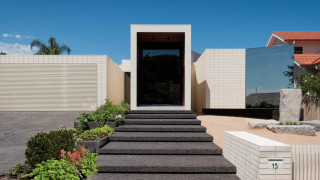 Модерният градски оазис се нарича "Ivanhoe House"