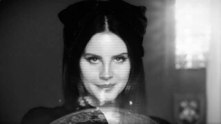 Лана Дел Рей разкрива вещерски умения в "Lust For Life"