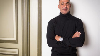 Рууд Гулит ще има своя академия за играчи на... FIFA