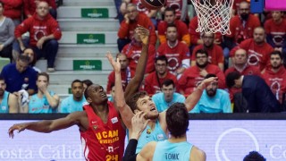 Везенков игра 10 минути при успех на 