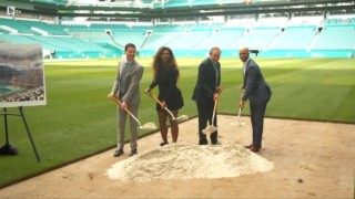 Серина Уилямс направи първа копка на новия дом на турнира в Маями (ВИДЕО)