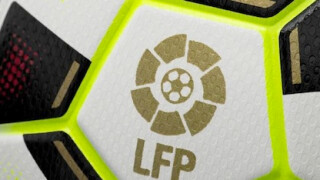 Колко хора работят в клубовете в Испания?