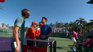 Тенисът - джентълменски спорт, но невинаги (ВИДЕО)