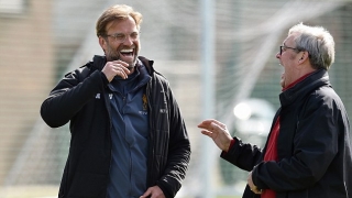 Млад имитатор докара Юрген Клоп до сълзи (СНИМКИ)