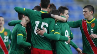 Младежите запазиха шансове за Евро 2019 след класика срещу Словения