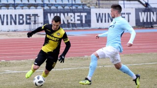 Без победител в сблъсъка между 