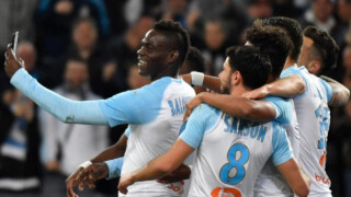 Марио Балотели надскочи дори себе си (ВИДЕО)