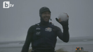 Уиндсърф при ветрове от около 110 км/ч (ВИДЕО)