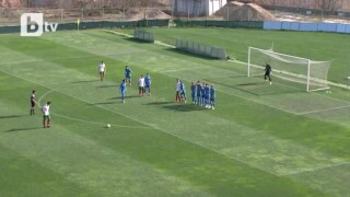 Юношите с класика срещу Украйна