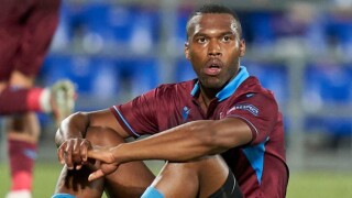 Спряха състезателните права на Стъридж, край на сезона за него